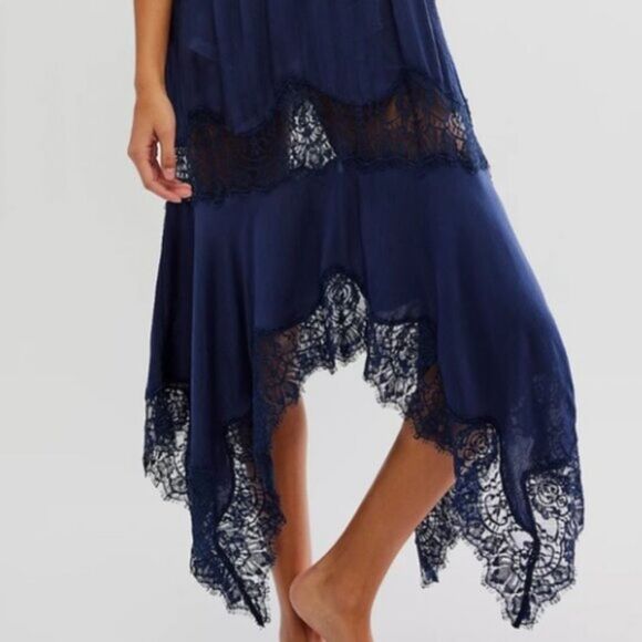 Free People Sunsetter Maxi Slip Dress Midnight Rain Sz XS NWT - Picture 6 of 10